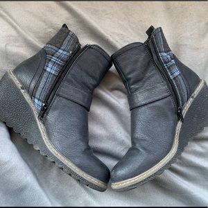 Muk Luks boots. Very comfy